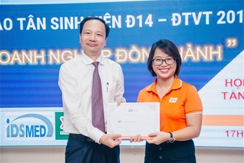 Lễ chào đón tân sinh viên D14 ĐTVT